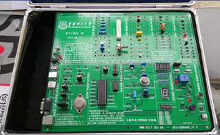 自主开发嵌入式实验箱